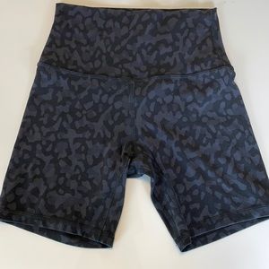 Lululemon Align Short 6” - Size 4